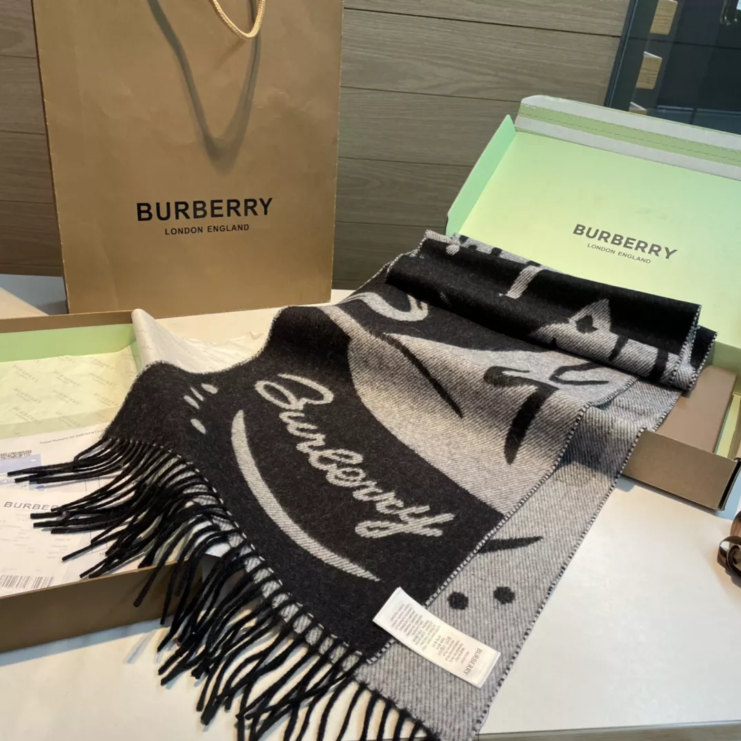 burberry echapres pour unisexe s_12b412b3